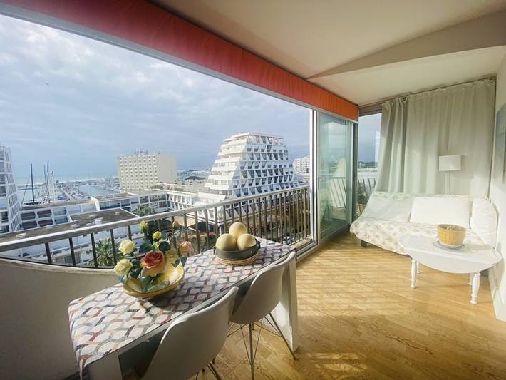 Gîte pour 5 personnes, avec terrasse dans Port de la Grande Motte - 2
