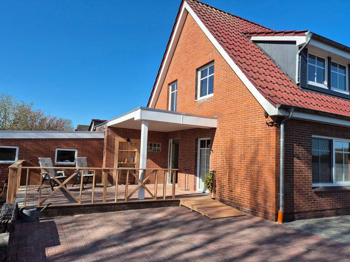 Ferienwohnung für 3 Personen, mit Garten und Terrasse in Uplengen - 2