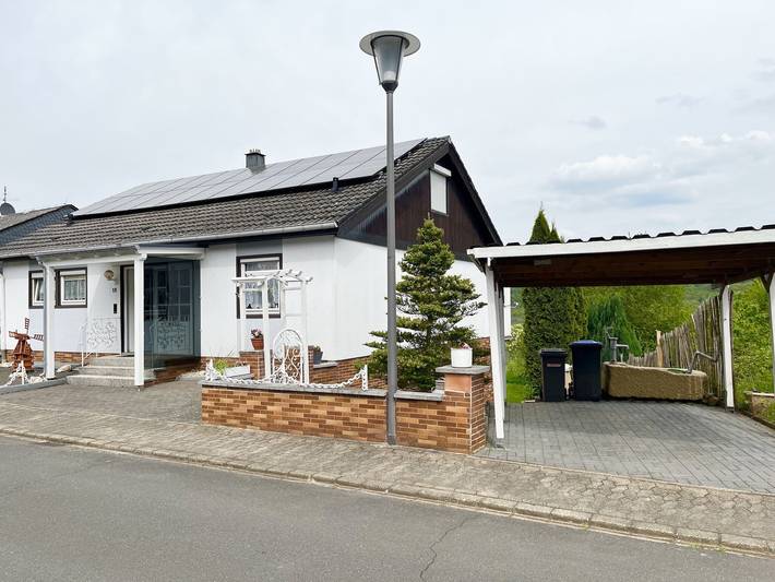 Ferienwohnung für 4 Personen, mit Garten und Terrasse, mit Haustier in Reil