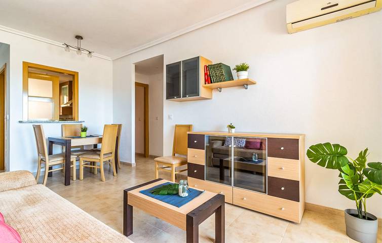 Apartamento vacacional entero, Apartamento con vistas al mar, piscina y terraza, a 1000m de Playa Cudolà in Cabanes, Costa del Azahar