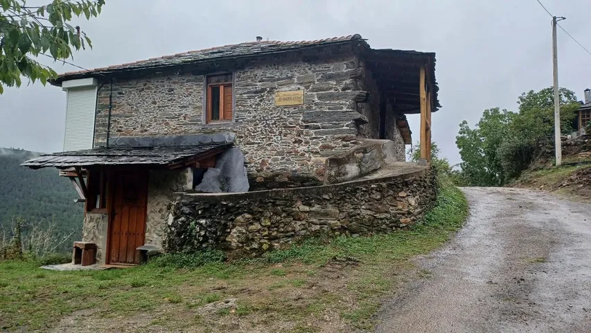 Maison de campagne pour 10 personnes, avec vue et jardin, animaux acceptés - 1
