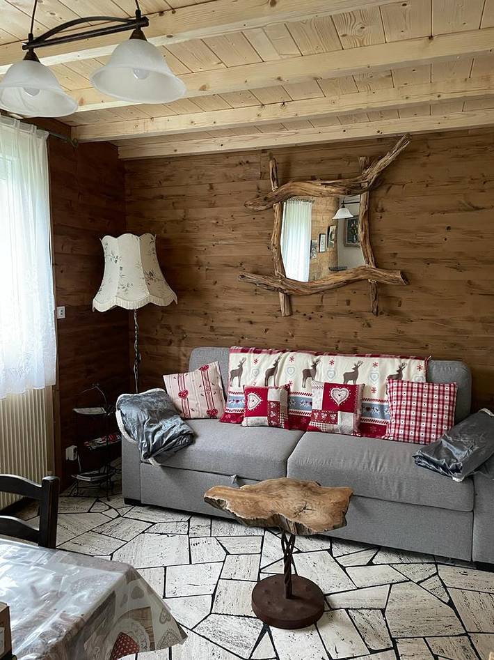 Gîte pour 4 personnes, avec terrasse et jardin, animaux acceptés à Foncine-le-Haut - 2