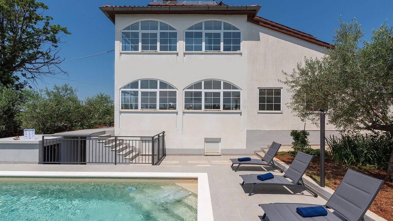 Ganze Ferienwohnung, Ferienwohnung für 4 Personen (55 m²) in Sveti Lovreč in Sveti Lovreč Pazenatički, Zentralistrien