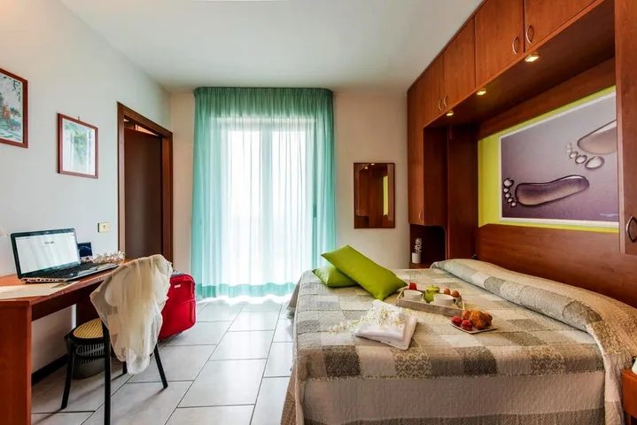 Hotel para 1 personas - 1