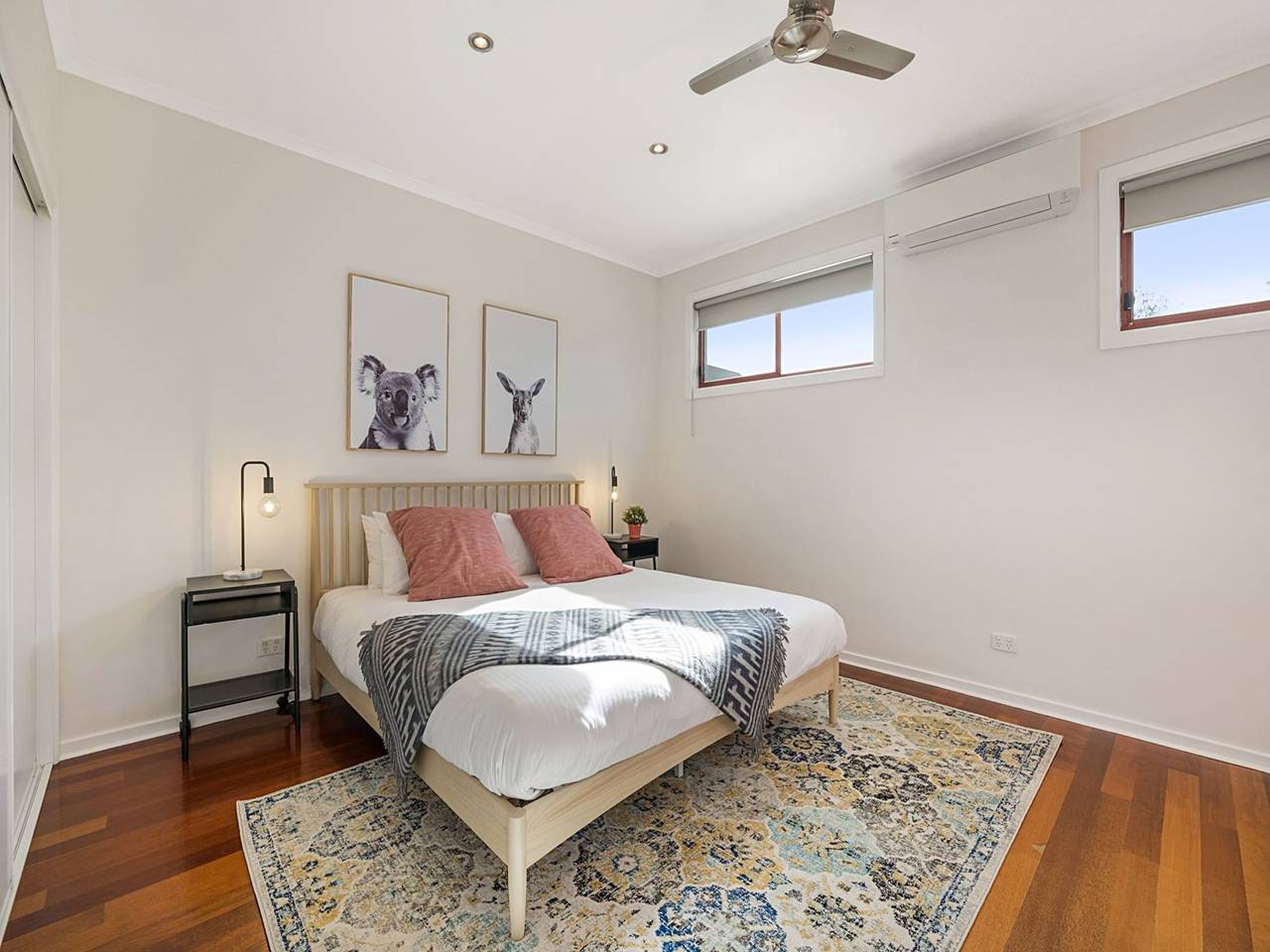 Entire apartment, Unique 2- Storey Victorian Terrace near Errol St in North Melbourne, Melbourne