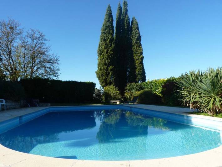 Chambre d’hôte pour 2 personnes, avec jardin ainsi que vue et piscine à Angoulême - 3