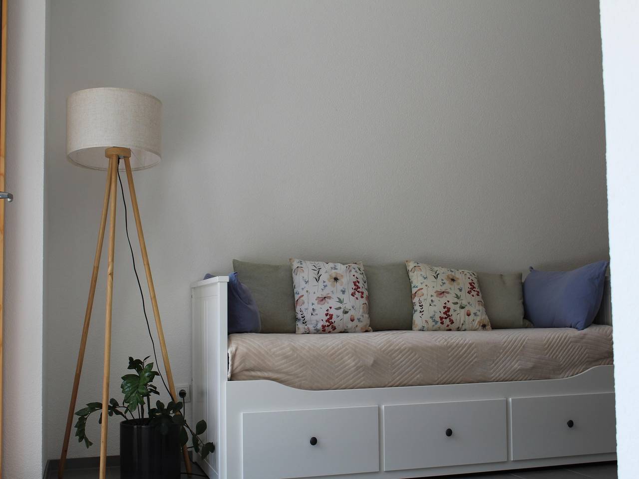 Modernes Appartment in den Tiroler Bergen in Fließ, Bezirk Landeck