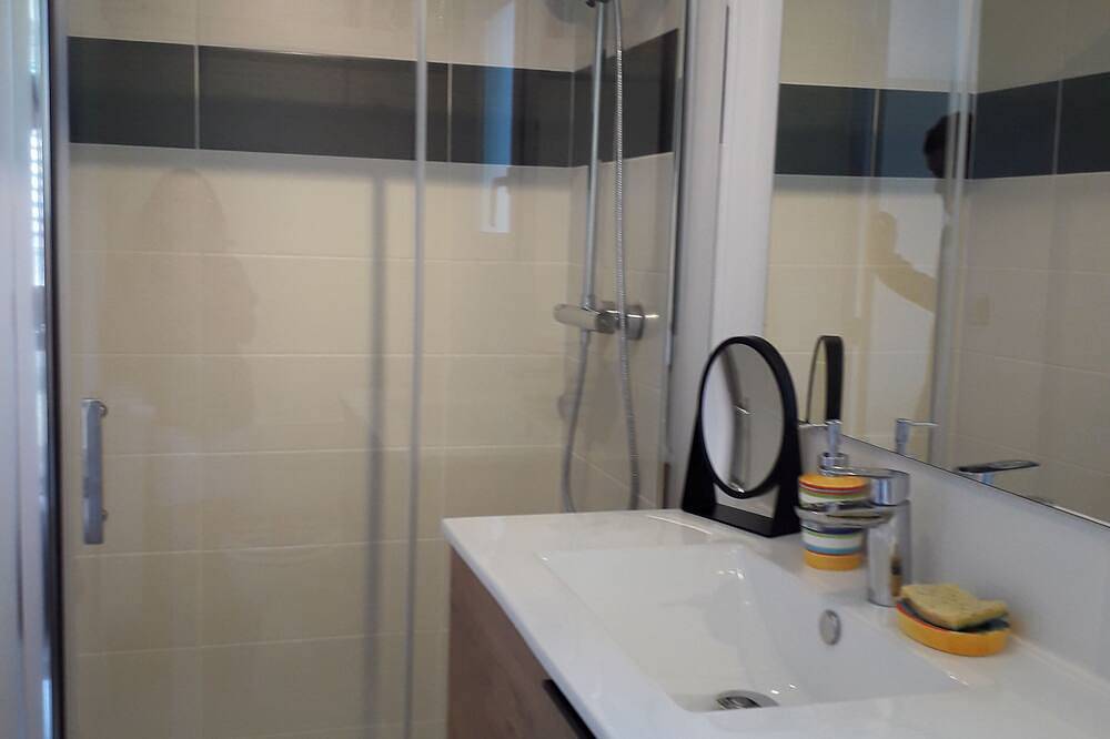 Holiday cottage for two. in Arpajon-sur-Cère, Región de Aurillac