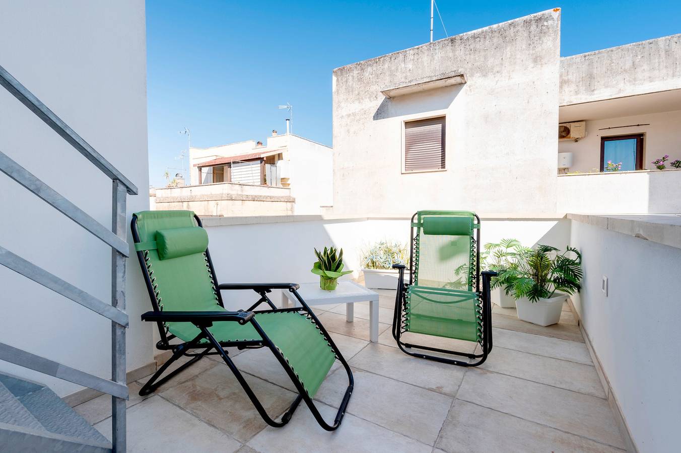 Appartement entier, Appartement 'Ingrosso Suites - Green' avec terrasse privée, Wi-Fi et climatisation in Castri di Lecce, Province de Lecce