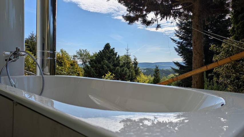 Ferienhaus für 2 Personen, mit Whirlpool und Terrasse sowie Garten und Ausblick in Bad Schlema