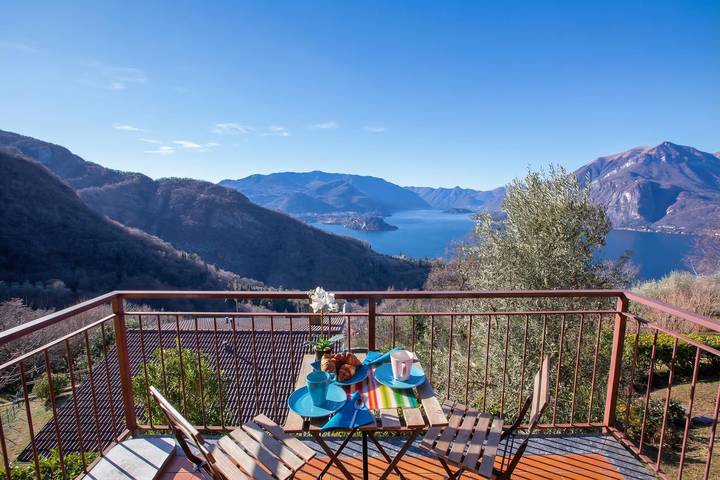 Entire apartment, Balcone di Perledo in Perledo, Comune di Perledo