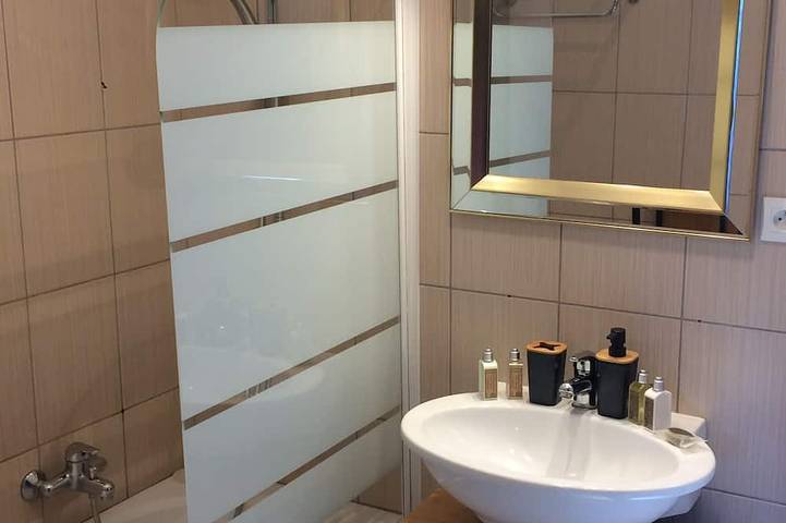 Gîte pour 4 personnes, avec terrasse et bassin pour enfant ainsi que jardin et piscine à Palasca - 3