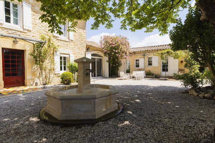 Casa de vacaciones para 22 personas, con jardín además de piscina y terraza - 1