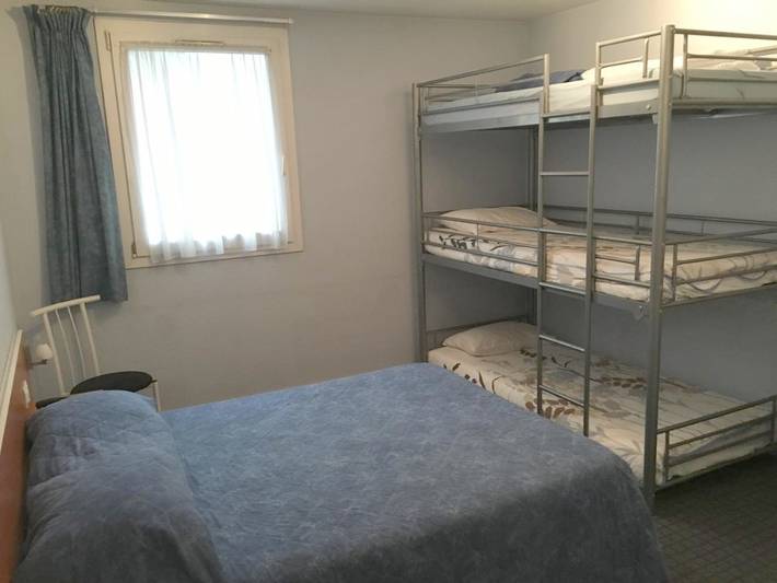 Hôtel pour 7 personnes, avec jardin à Pierre-Bénite - 2