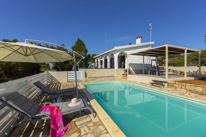 Villa mit pool für 5 Personen, mit Pool und Balkon/Terrasse, kinderfreundlich auf Zypern - 3