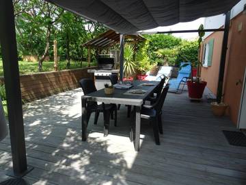 Gîte pour 2 personnes, avec terrasse et vue, animaux acceptés à Vergeroux