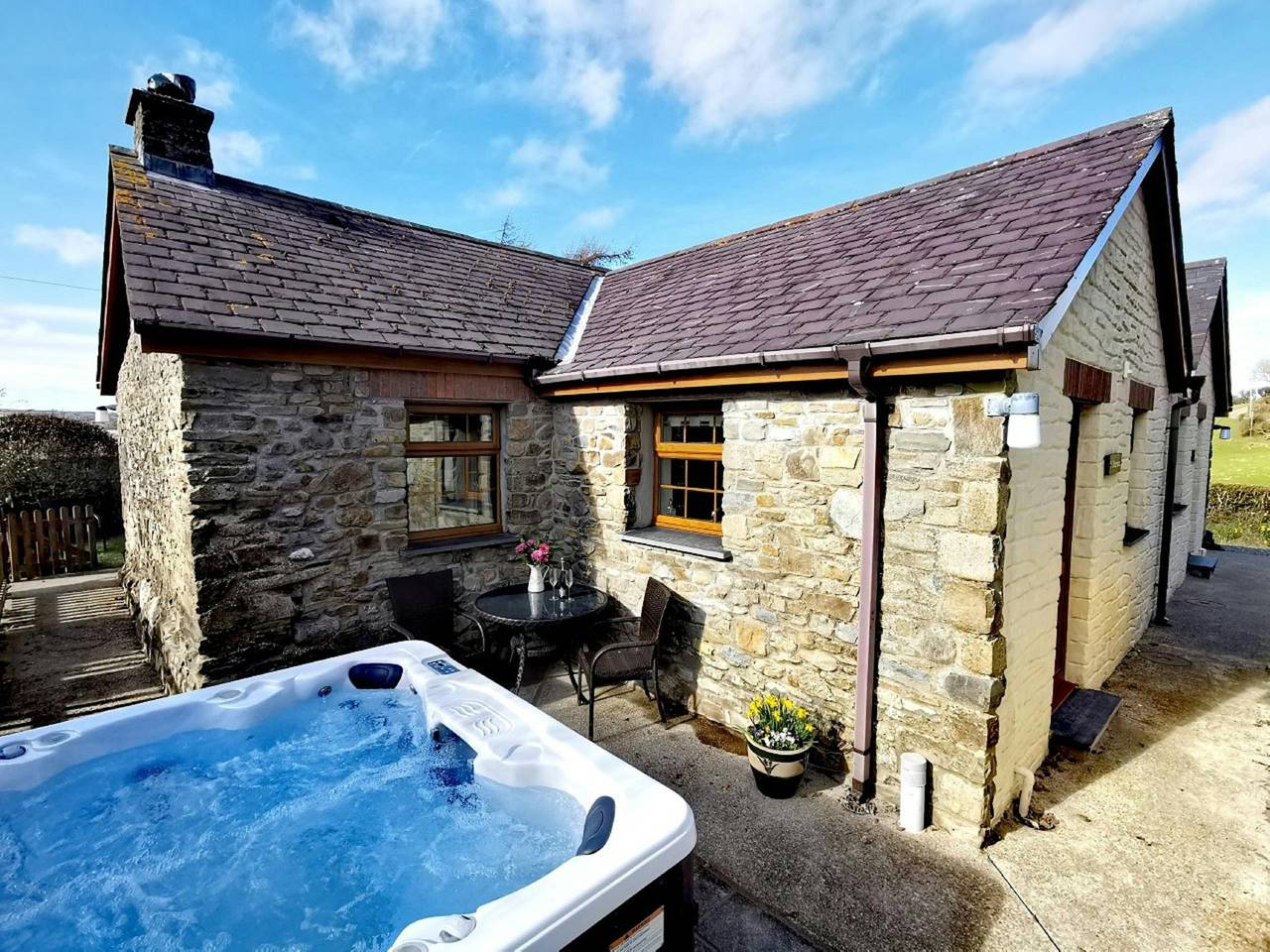 Y Dderwen, Aberaeron in Ceredigion