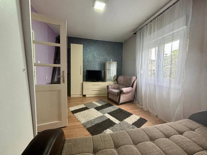 Gîte pour 4 personnes, avec terrasse et jardin à Novi Sad