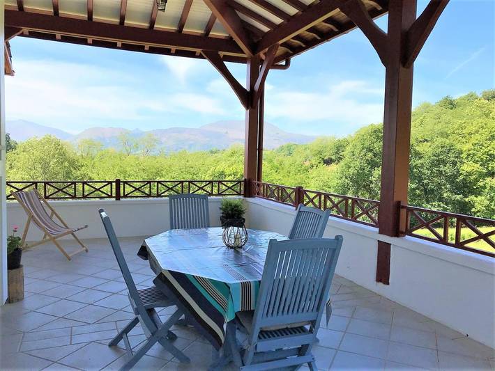 Gîte pour 5 personnes, avec terrasse