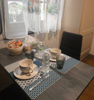 Appartement De Vacances pour 2 Personnes dans Bellegarde-sur-Valserine, Nantua, Photo 4