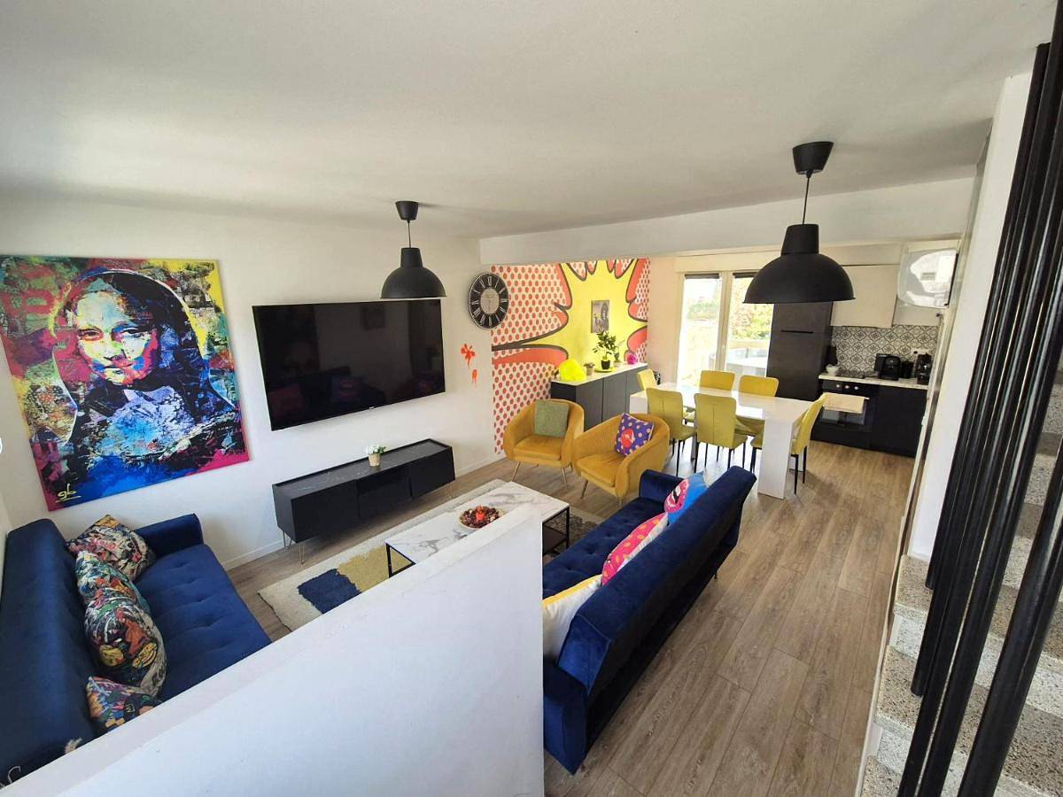 Appartement entier, Villahermosa, un oasis artistique in Tinqueux, Marne