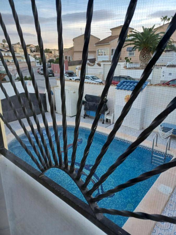 Casa rural para 5 personas, con piscina además de balcón y vistas en Rojales - 4