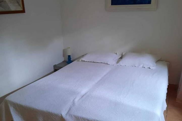 Provencal country house surrounded by greenery with private pool in Camps-la-Source, Costa mediterránea (Francia)