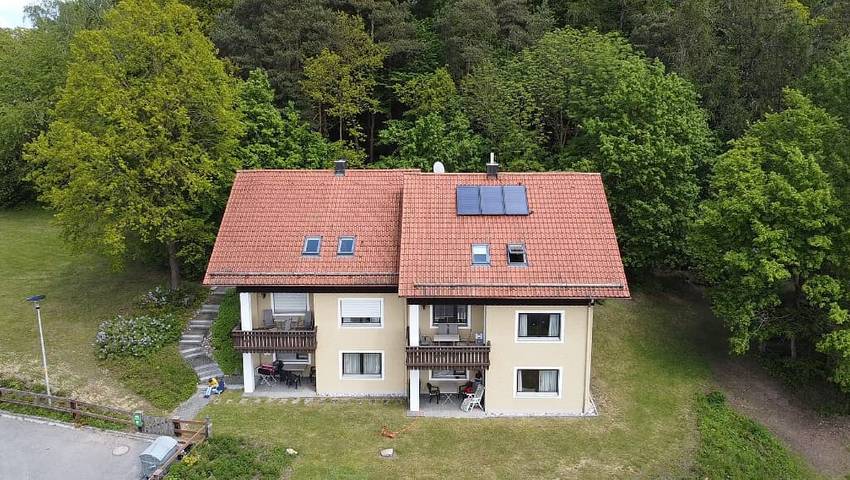 Reitschule Fuchsenhof - Ferienwohnung St. Leonhard 6 in Neunburg vorm Wald, Naturpark Oberpfälzer Wald