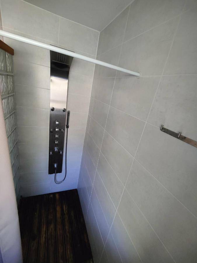 Location de vacances pour 6 personnes, avec jacuzzi et jardin à Salers (Cantal) - 3