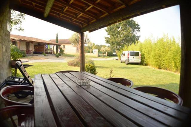 Location de vacances pour 6 personnes, avec terrasse et vue, animaux acceptés à Grospierres - 2
