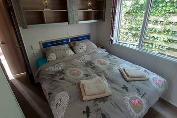 Camping für 4 Personen in Ouddorp, Goeree-Overflakkee, Bild 1