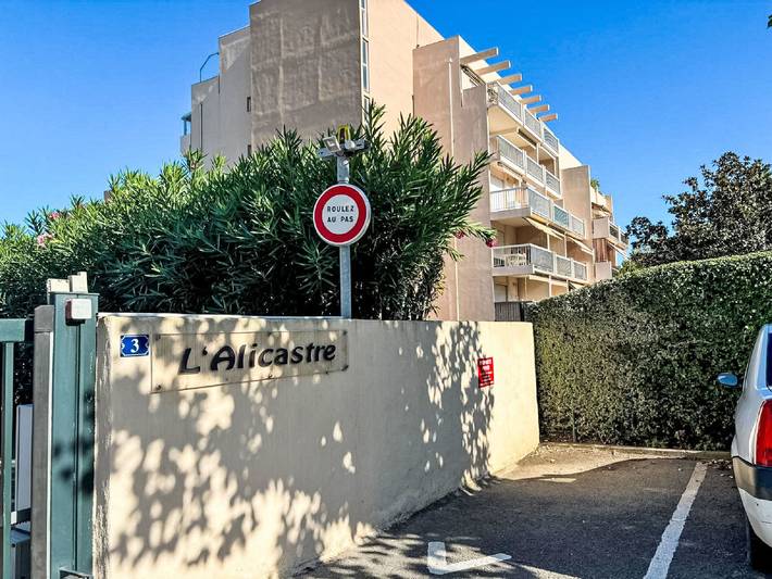 Entire apartment, L'Alicastre in Le Lavandou, Parc national Port-Cros