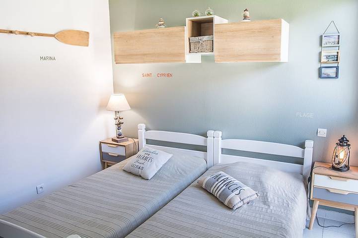 Entire apartment, Grand T3 60 m², pool, 2 parking, 4 bikes, Beach, Shops, Marina Port in Saint-Cyprien, Côte d'Améthyste