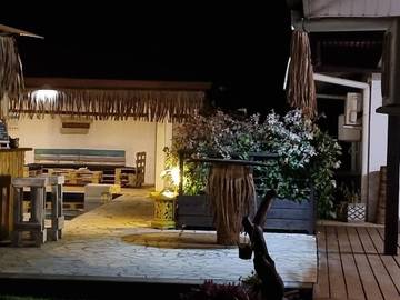 Maison d’hôte pour 2 personnes, avec jardin et piscine dans Mo'orea