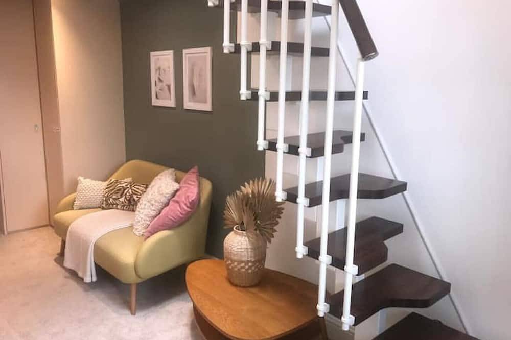 Ganze Wohnung, Spacious en-suite room with mezzanine in Hertford, Hertfordshire