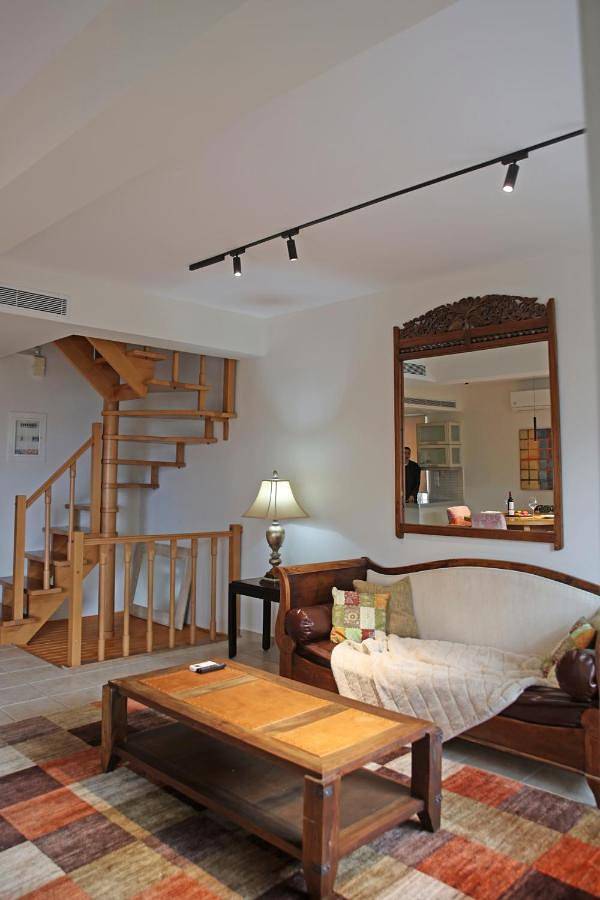 Gîte pour 4 personnes, avec vue ainsi que terrasse et piscine dans Anavissos - 4