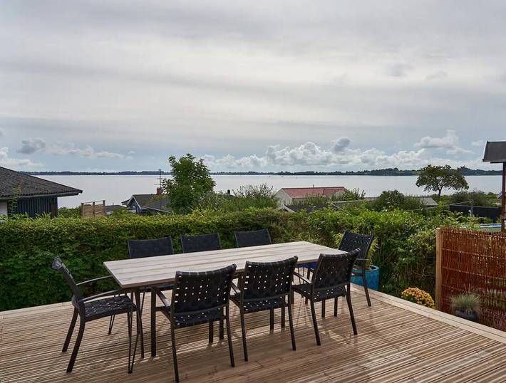 Ferieudlejning for 6 personer, med terrasse og sauna samt have, børnevenlig i Flensborg Fjord (Danmark)