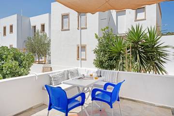 Gîte pour 2 personnes, avec jardin, animaux acceptés dans Patmos