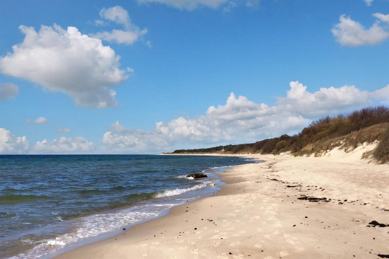 Amazing home in Aakirkeby w/ Sauna, Wifi and 4 Bedrooms in Østre Sømarken, Pedersker