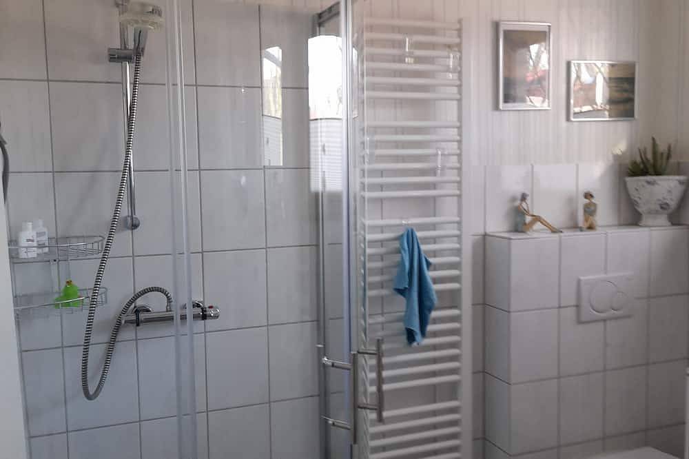 Ganze Wohnung, Ferienwohnung unweit von Scharbeutz/Ostsee in Ahrensbök, Ostholstein