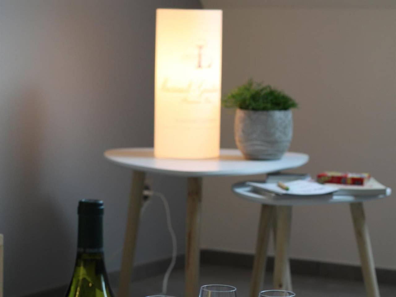 Ganze Wohnung, Elegantes Ferienhaus im Weinberg, 2 Zimmer, Klimaanlage, Nähe Beaune in Puligny-Montrachet, Beaune und Umgebung