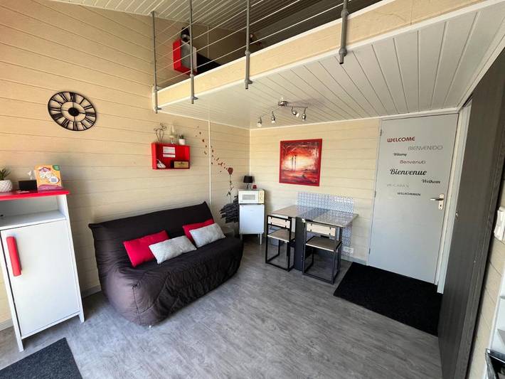 Gîte pour 4 personnes, avec Terrasse et Vue à La Flocellière - 2