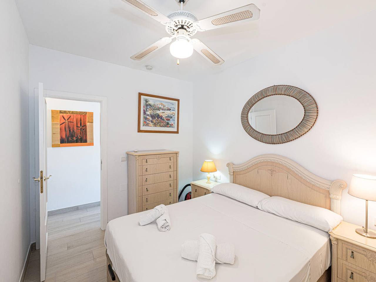 Ganze Wohnung, Paradiesische 1-Zimmer-Wohnung 100m vom Torrecilla-Strand in Playa de la Torrecilla, Nerja