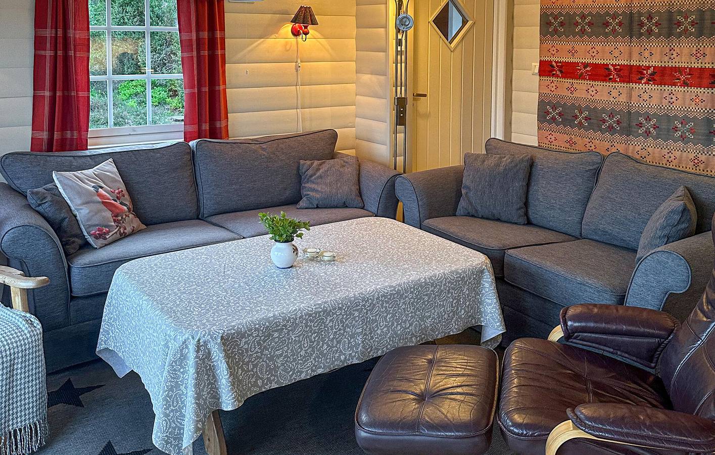 Ferienhaus für 6 Personen mit Terrasse in Sognefjord
