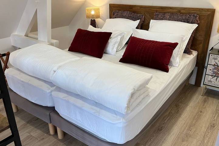 Gîte pour 2 personnes, avec terrasse et jardin à Vert-le-Grand - 2