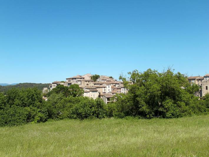 Location de vacances pour 8 personnes, avec jardin à Carcès - 2