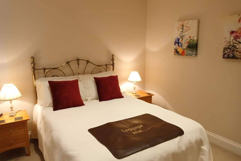 Entire apartment, Oak End Lodge Apartment in Greensands Ridge, Kent