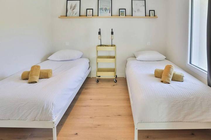 Cygne - Jolie maison marais d'Olonne I Jacuzzi in Olonne-sur-Mer, Les Sables-d'Olonne