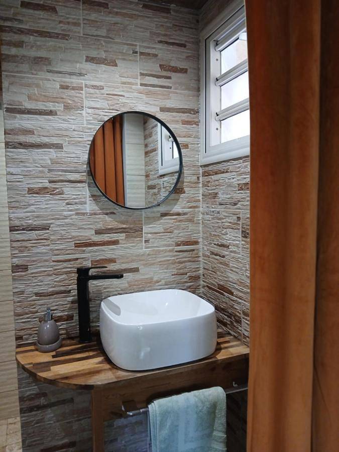 Gîte pour 3 personnes, avec balcon et jardin dans Le Guillaume - 4