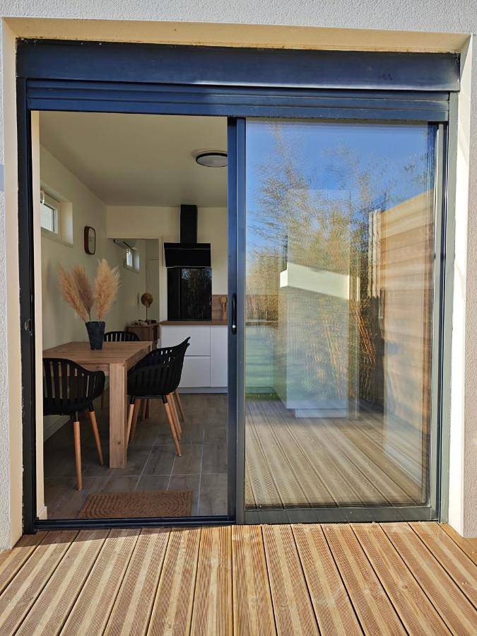 Location de vacances pour 2 personnes, avec vue ainsi que jardin et terrasse à Rang-du-Fliers - 4